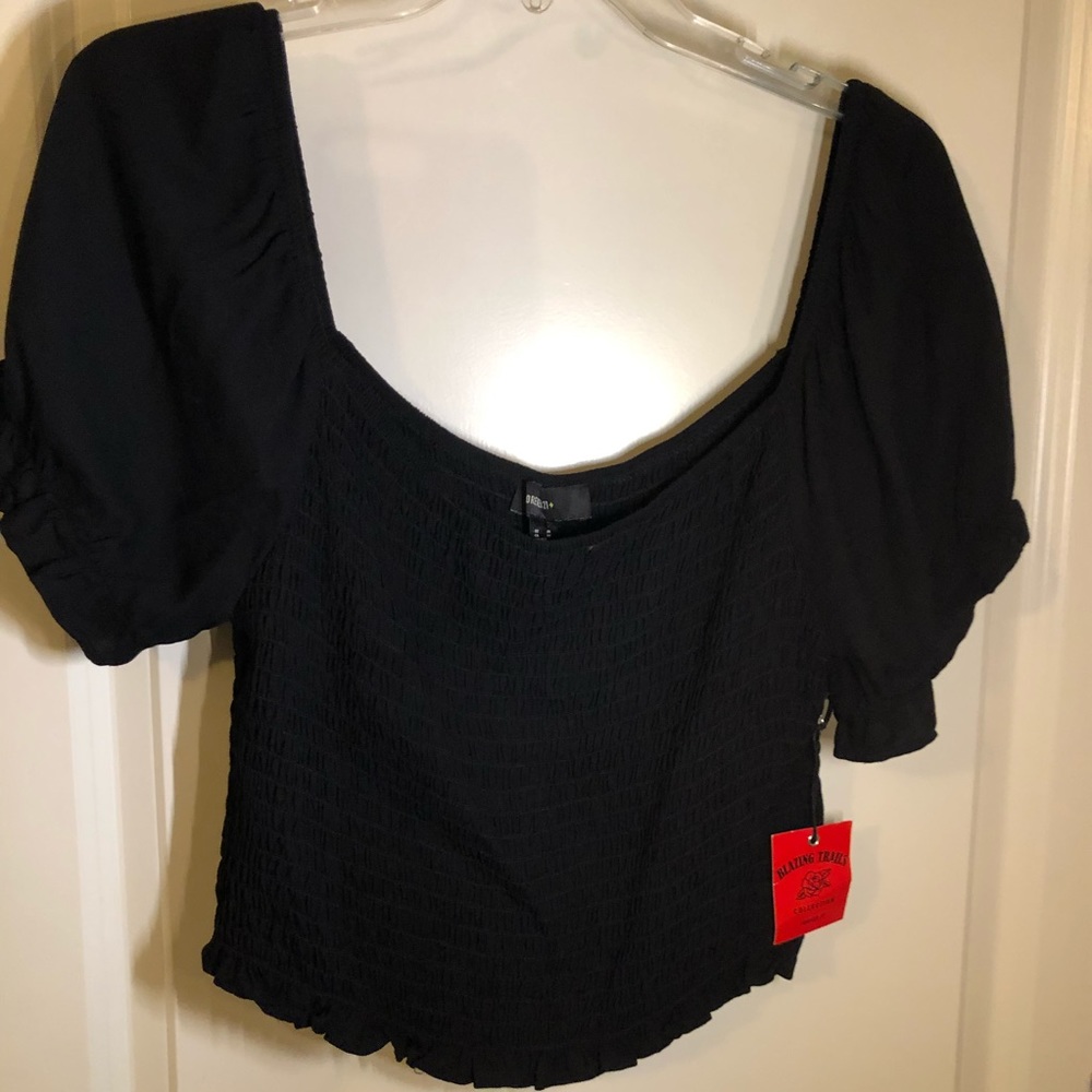 Forever 21 plus size black milkmaid top